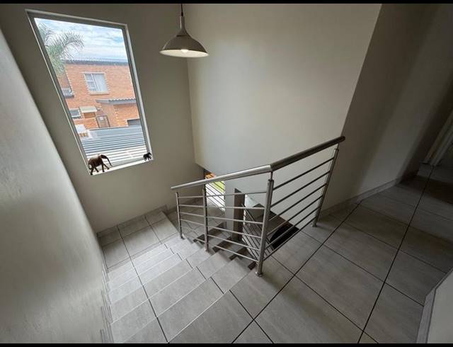 3 BEDROOM TOWNHOUSE FOR SALE IN GLEN MARAIS